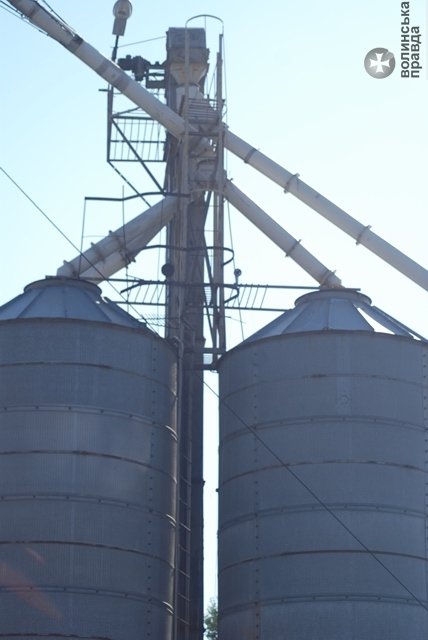 Як на Волині сушать зерно. ФОТО